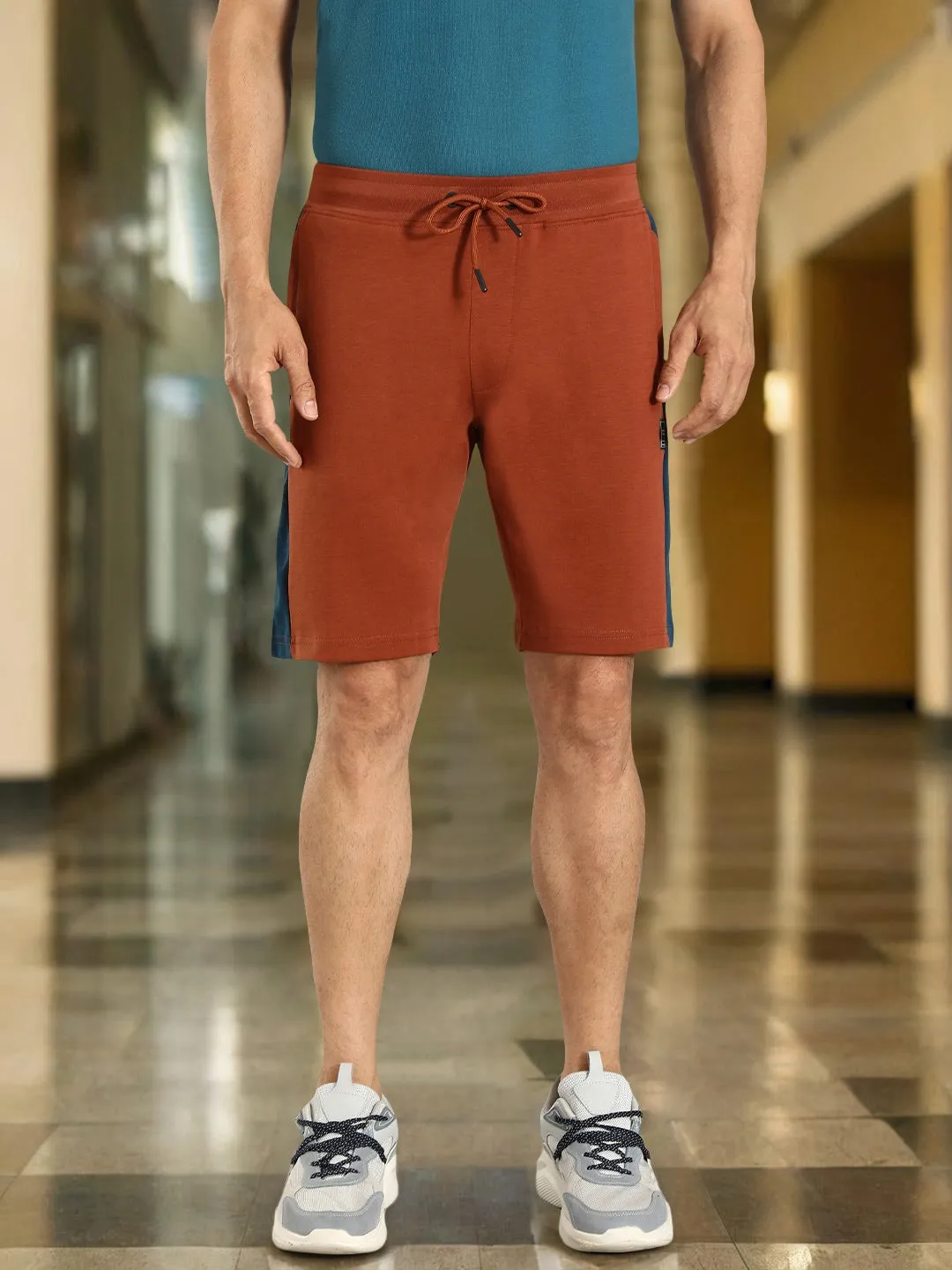 Men Color Block Cotton Blend Shorts