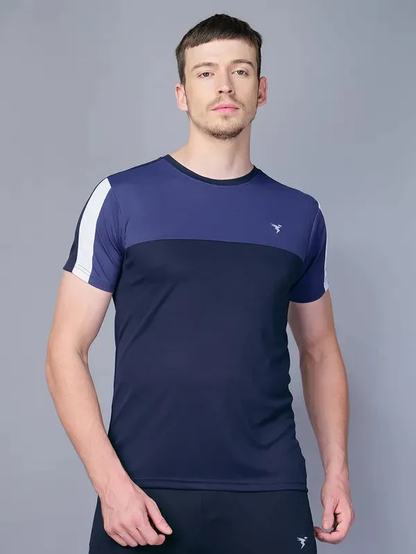 Men Colorblock Slim Fit Crew Neck T-shirt with TECHNO COOL