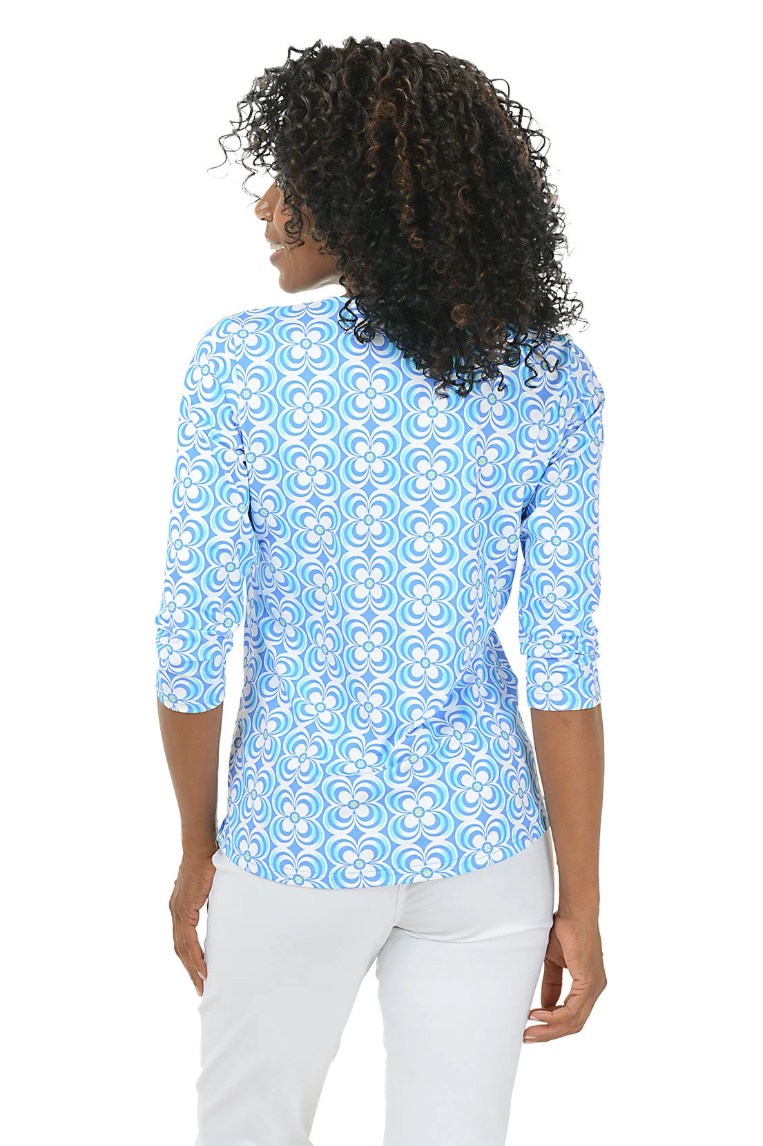 Periwinkle Optical Daisy Classic UPF50  V-Neck Top