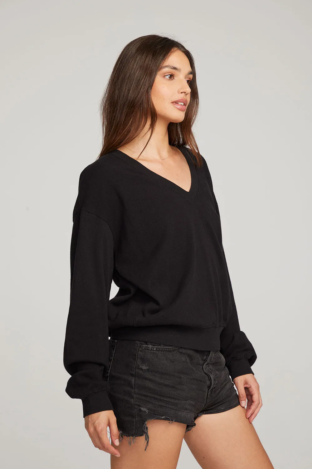 Poppy Black Pullover