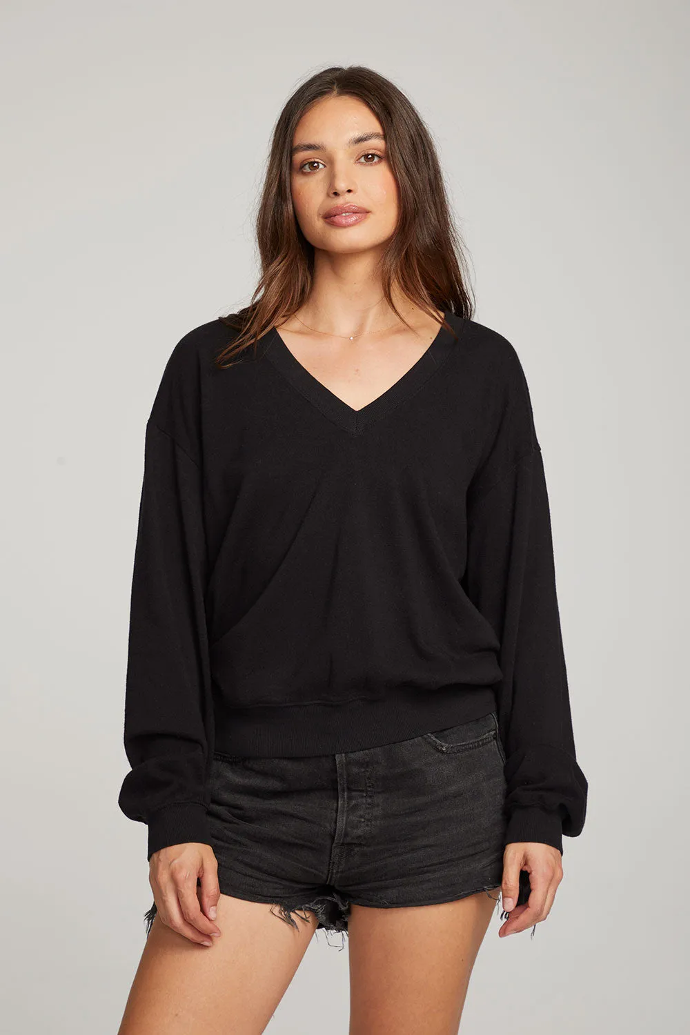 Poppy Black Pullover