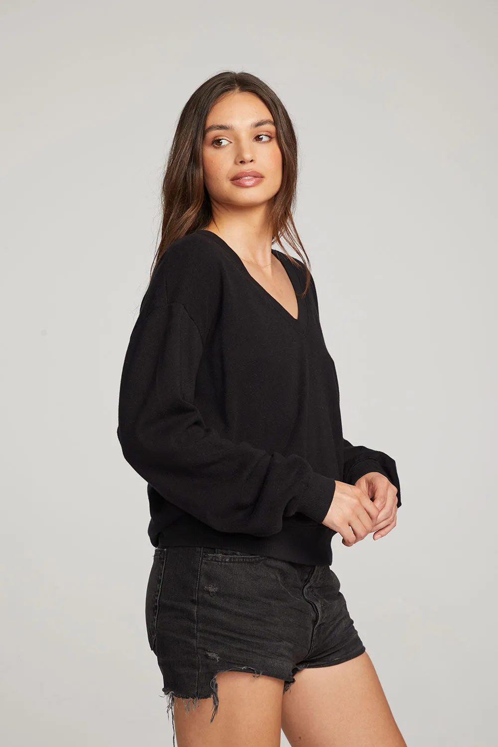 Poppy Black Pullover