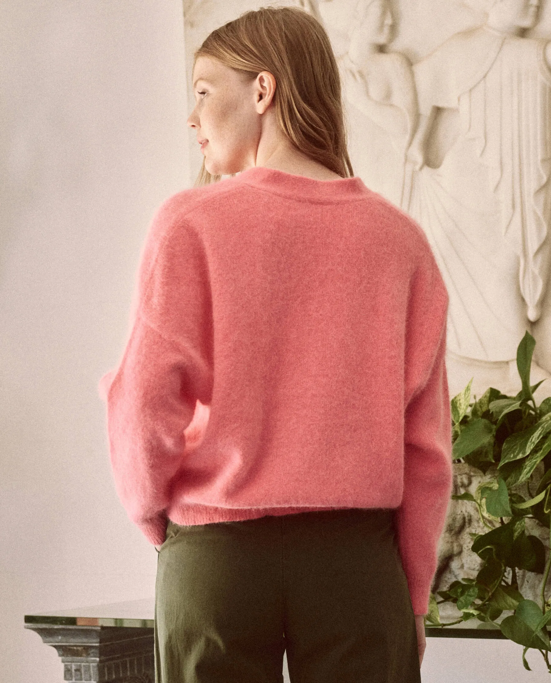 The Great - The Fluffy Slouch Cardigan in Cherry Blossom